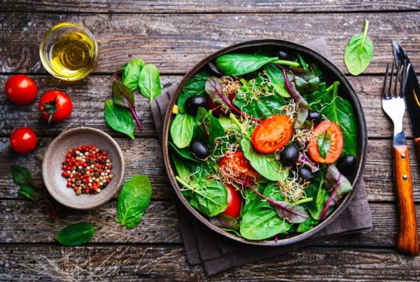 Stay Light & Eat Salad This Summer