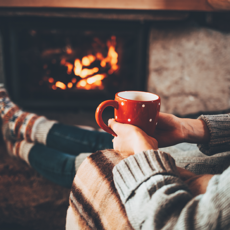 7 Indoor Activities to Enjoy with Family and Friends in Winter